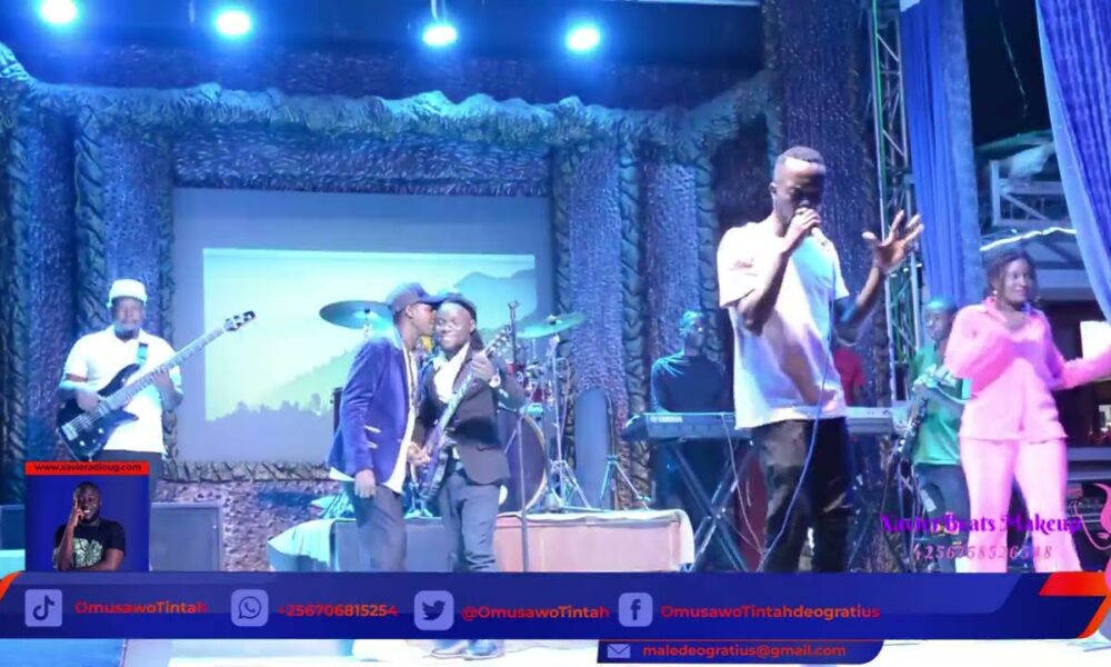 Oliver Mtukudzi – Todii LIVE BAND EDITION