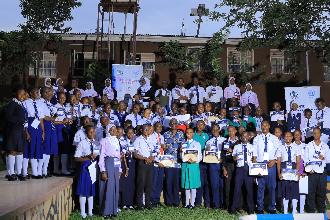 Students from Various Schools Hold Model UN General Assembly, Make Critical Resolutions