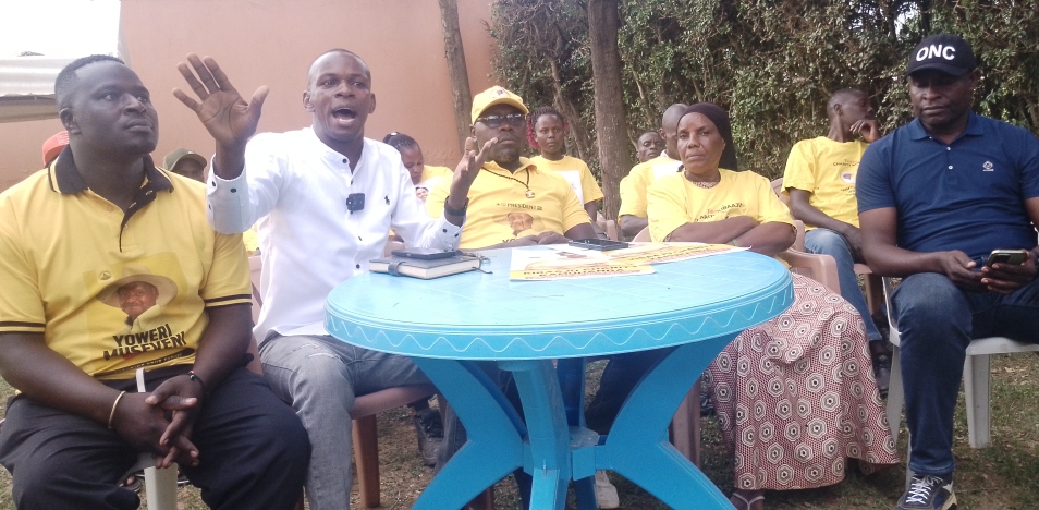 MBARARA WOMAN MP RACE! Angry Mobilizers Abandon MP Bwahika, Pledge Allegiance to NRM Flag Bearer Kibaju