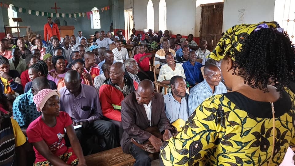 Mp Miriam Mukhaye holds Successful Meetings In Mbale Town Council & Bushiende, revealing her achievements from her first term & discussed key challenges affecting Mbale District