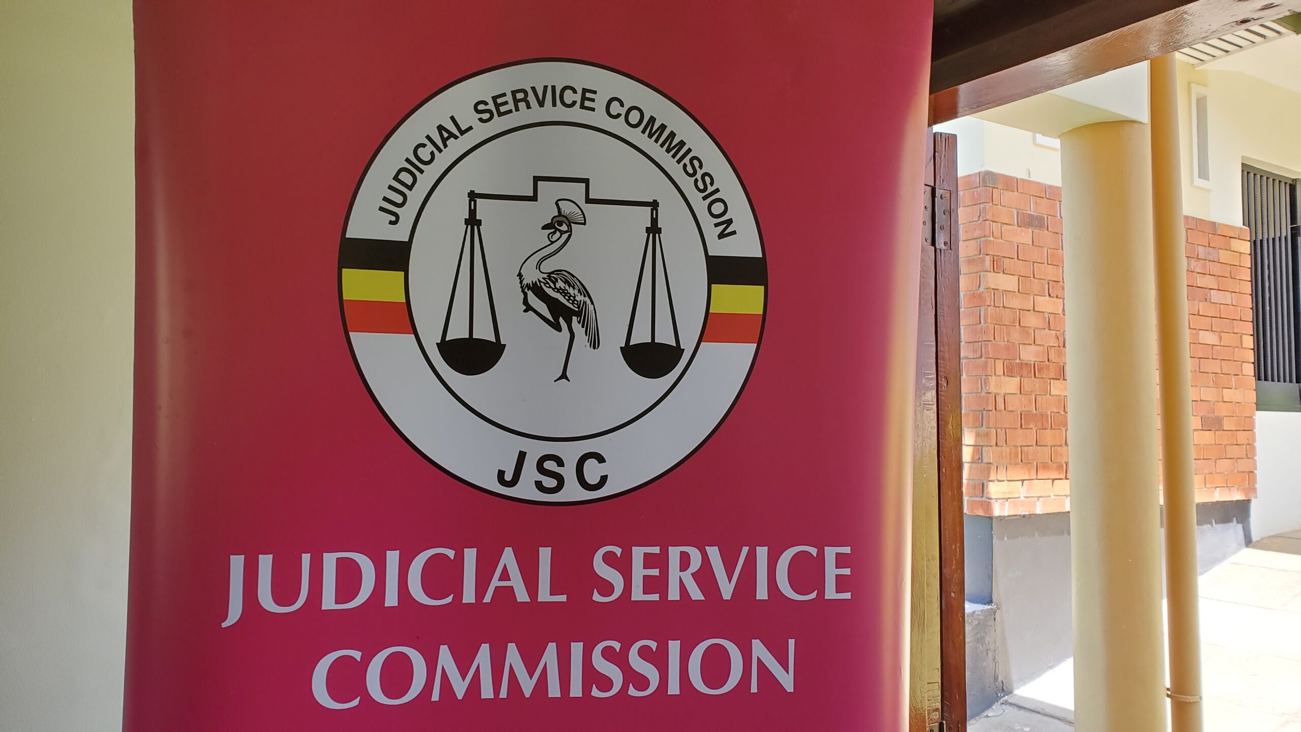 OFFICE ROMANCE! Sexy junior staffer threatens Judicial Service Commission boss’ marriage