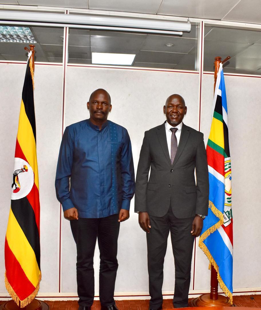Director CID Pays a Courtesy Call on the Director of Public Prosecutions