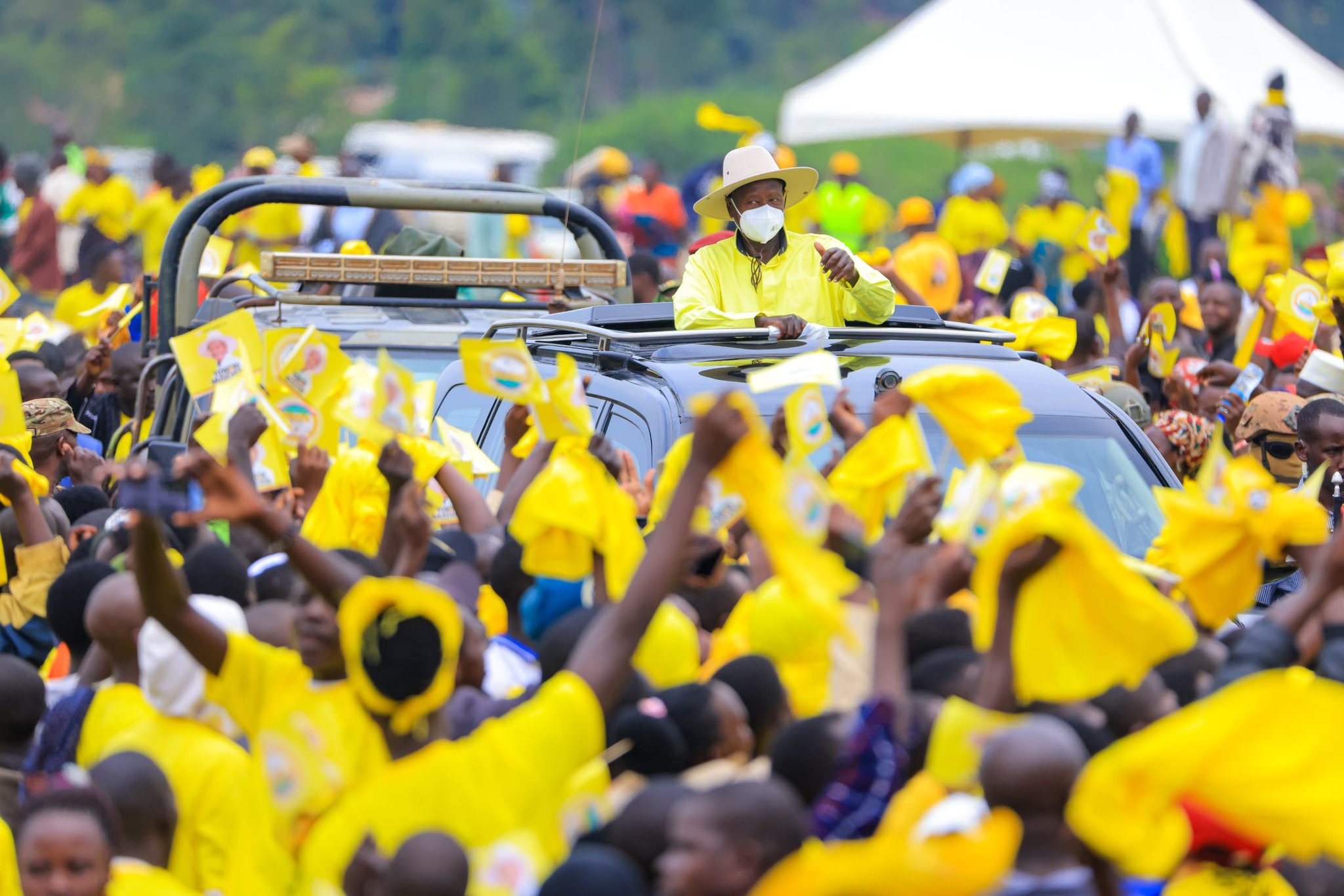 RACE FOR STATE HOUSE! In KALUNGU, voters vow to ‘kill’ M7 with votes after listening to his wealth creation gospel 
