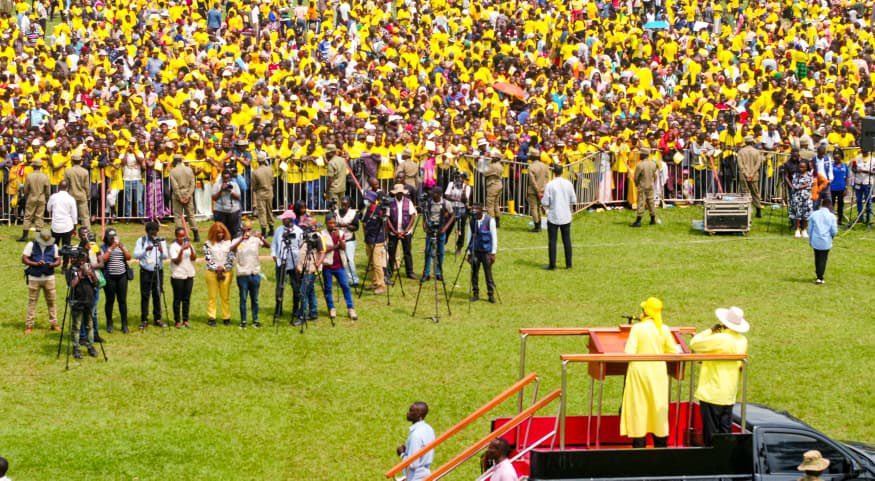 ROAD TO JAN 15! In BUTAMBALA, Maama Janet asks for 70% vote