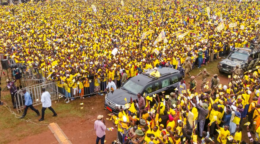 ROAD TO JAN 15! In NAKASEKE, M7 tips farmers on growing pastures