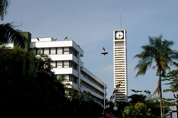 SPARKS FLY AT CITY HALL! Drama as two top KCCA female officials fight in office
