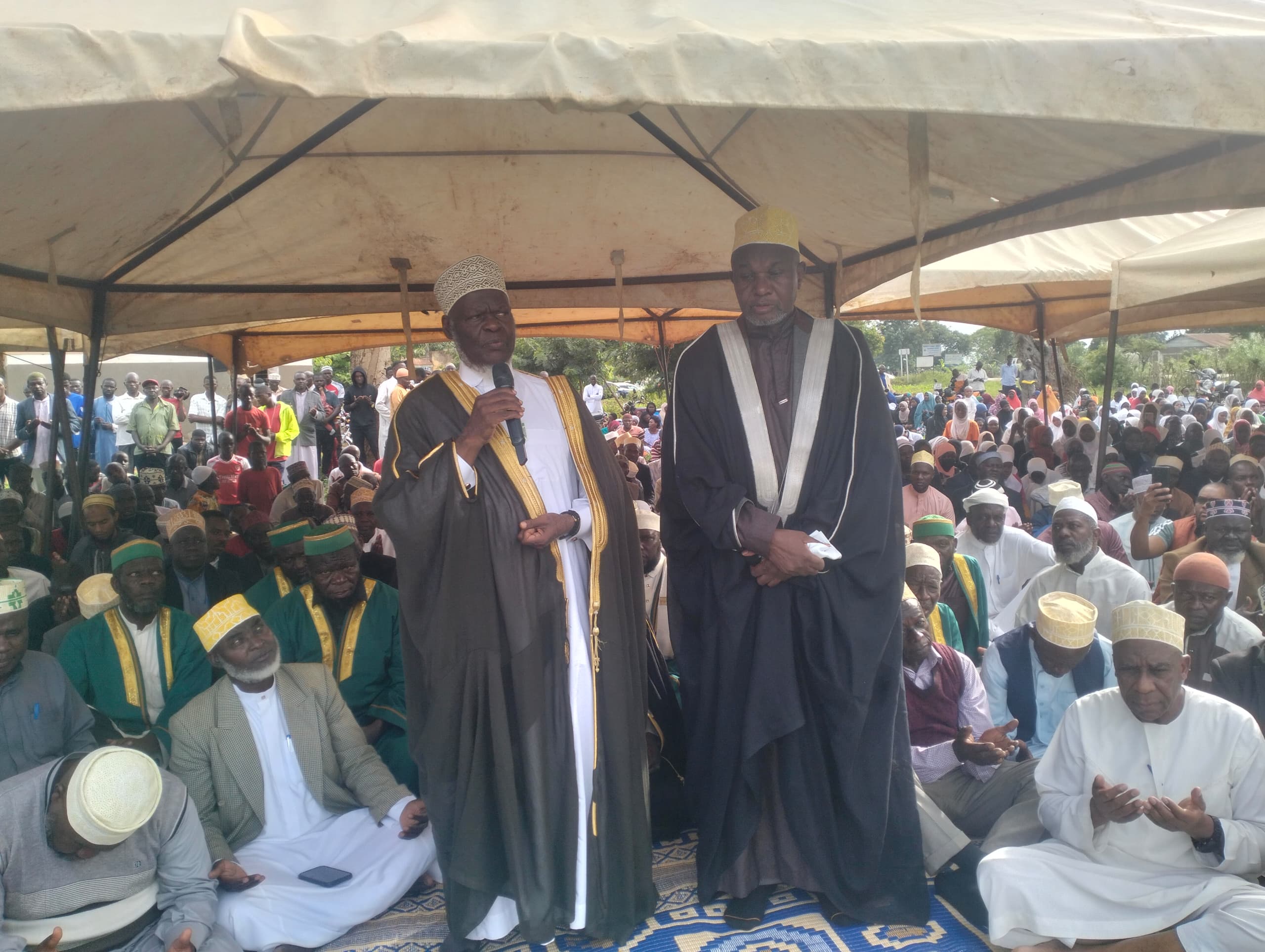 Mufti Mubaje Condemns Middle East War, Calls for Unity and Dignity in Islamic Practices
