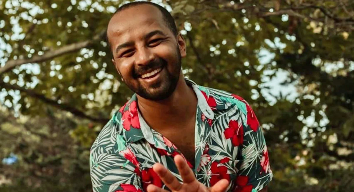 Ethiopia’s fearless gay activist chooses to keep the faith
