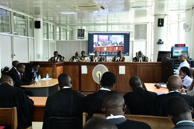 Uganda Supreme Court delays action on anti-gay law
