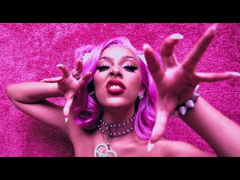 DOJA CAT RESPONDS TO CLAIMS SHE ENCOURAGES PLASTIC SURGERY