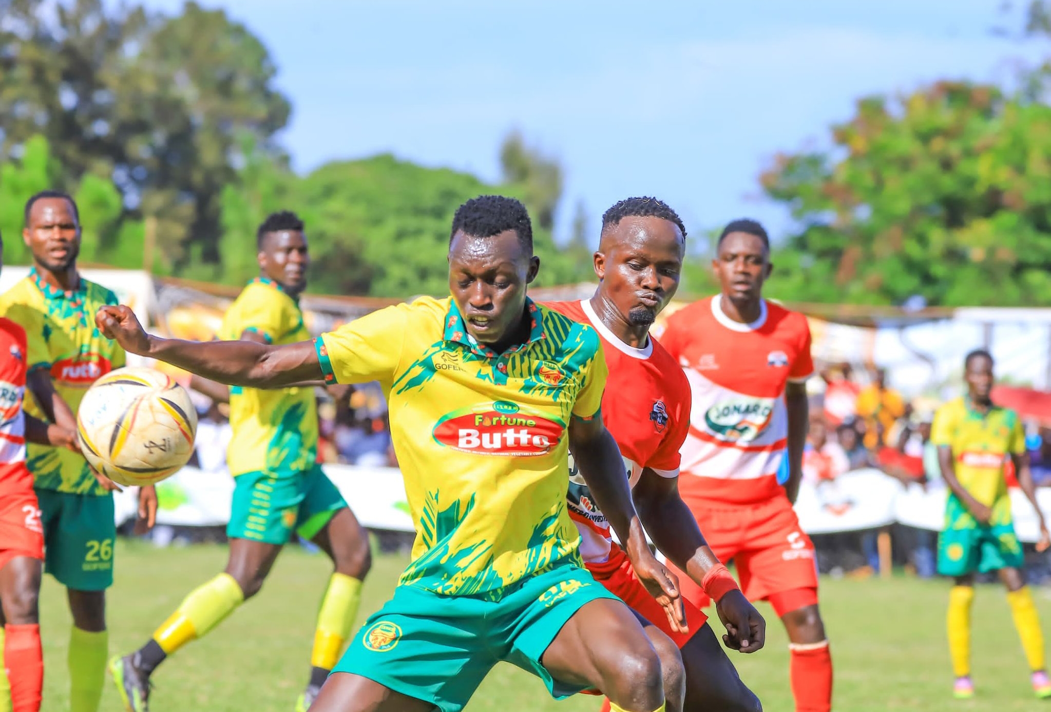 Kitara Fails to Extend Lead in Top of the Table Stalemate