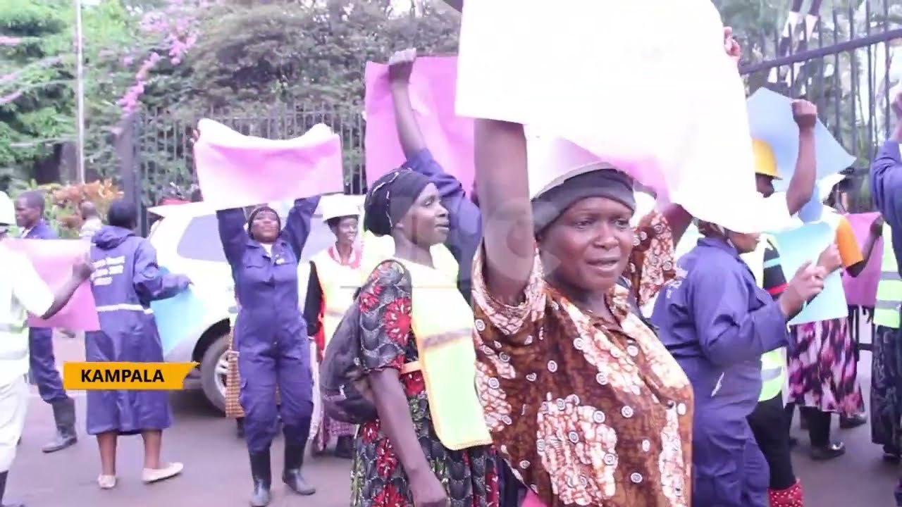 Salary Dispute: KCCA Casual Workers Block Parliament Entrance