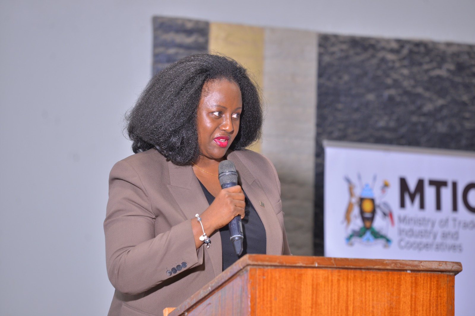 “I cant work with her”- Minister petitions Public Service over PS Geraldine Ssali’s conduct