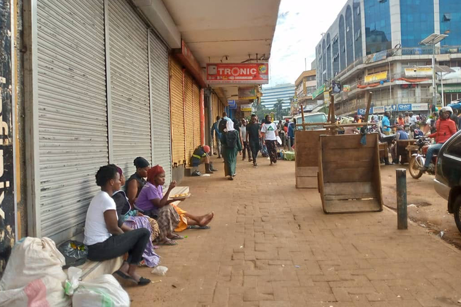 Traders accept to reopen shops after meeting Museveni