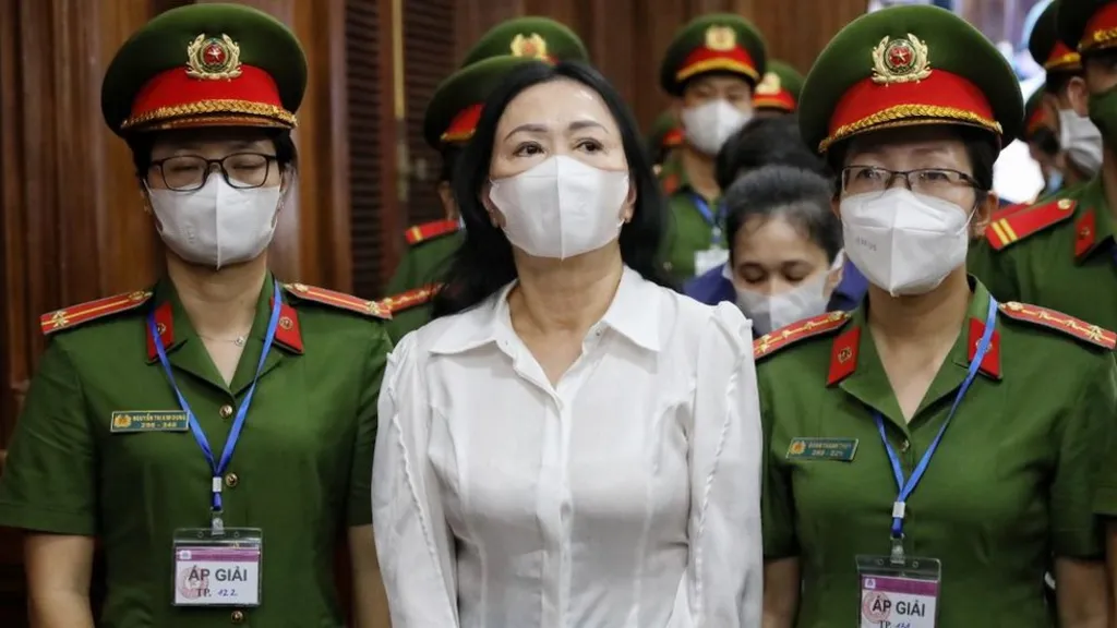 Vietnamese billionaire sentenced to death for $44bn fraud