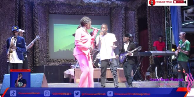 Eddy Yawe Ft Carol Nantongo Tukiggale Official Live Band Video 1 Fast News