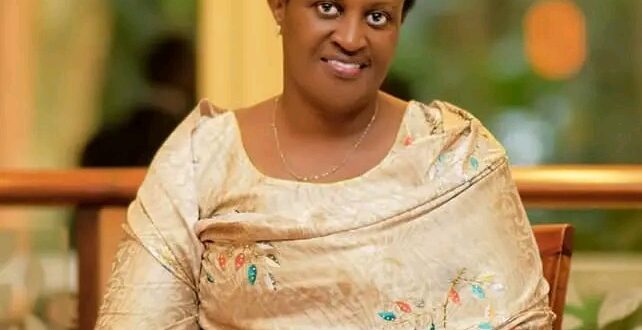 BUSHENYI POLICE FORCED TO TEARGAS SUPPORTERS OF SUSPECTED WITCH MS