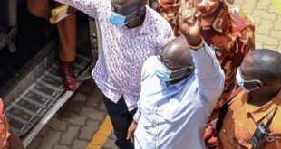 Besigyes Treason Case Pushed to Next Month