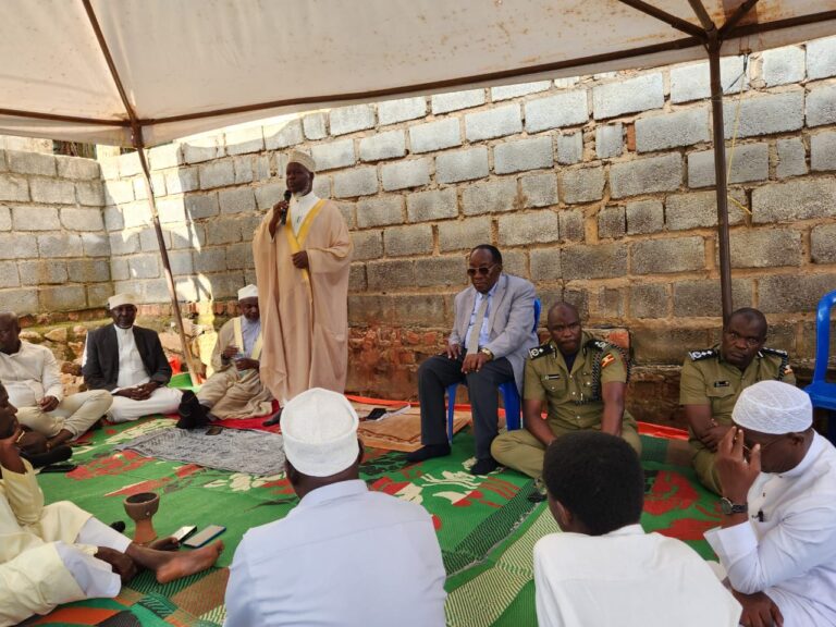 Enforce Traffic Rules, To Save Lives, Mufti Tells Gov’t.