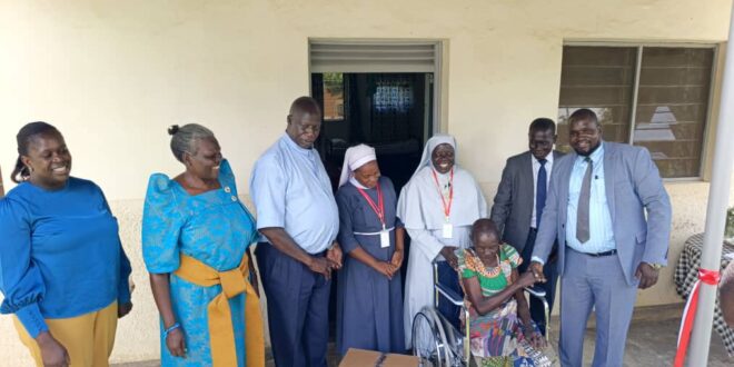 JMS Donates Medical Supply to St Joachim and St Ann