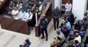 Courtroom scene in the Pikine-Guédiawaye courthouse in Senegal. (Photo courtesy of Dakar Poste)