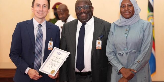 Musks internet giant enters Uganda under strict conditions