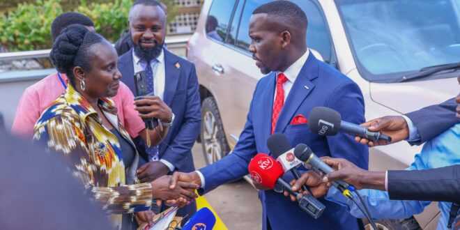 Ssenyonyi Hands Over Office of Leader of Opposition Ahead of