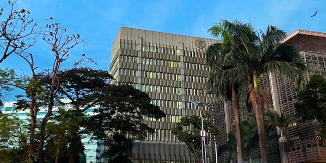 Teenager arrested over Bank of Uganda break in theft of laptops
