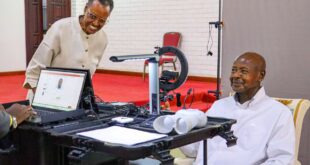 President-Y.K.-Museveni-and-the-First-Lady-Renewing-their-national-IDs
