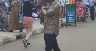 KABUNDAIRE MARKET CRACKDOWN: Mayor Bintamanya Orders Arrest Of Vendors Operating Outside Market