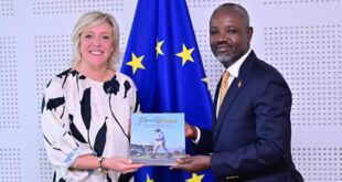Tayebwa Vautmans Hold Talks in